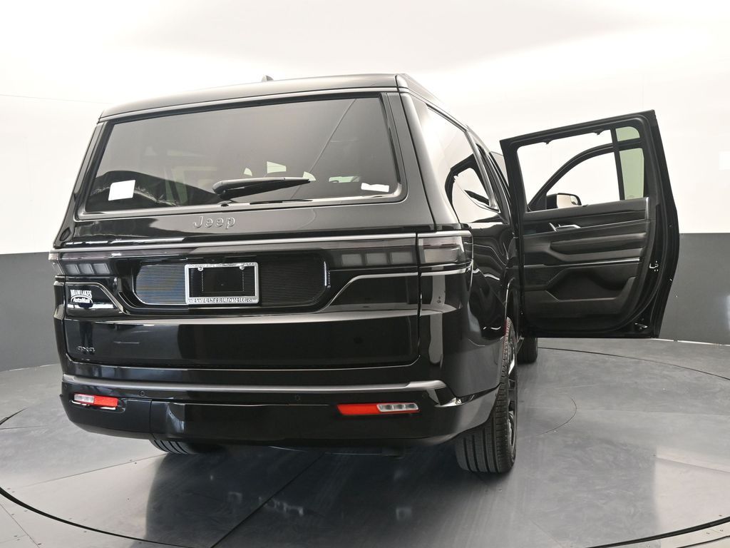 New 2026 High Gloss Black Jeep Summit Obsidian image 78