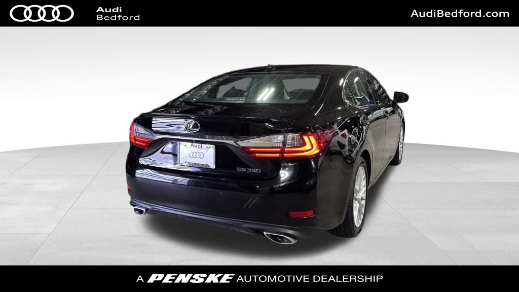 Thumbnail: 2018 Lexus ES - 6