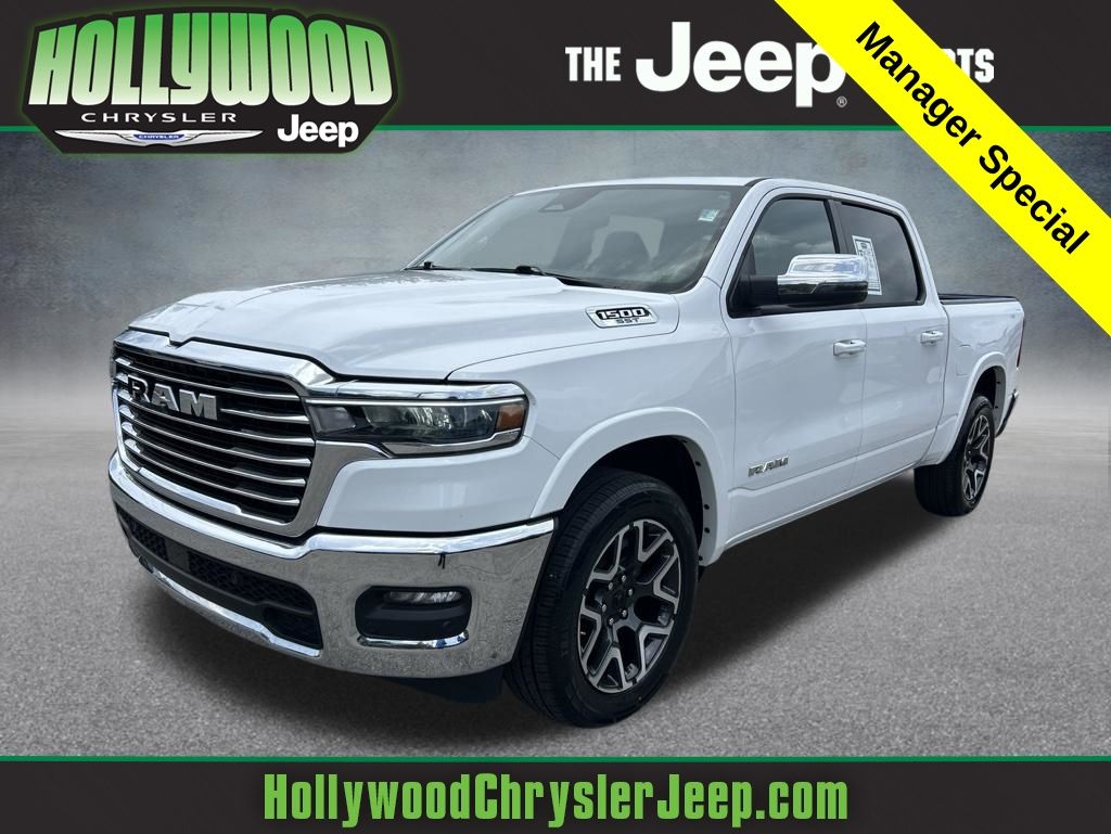 Bright White Clearcoat 2025 RAM 1500 Pickup Truck Four-Wheel Drive 8-Speed Automatic