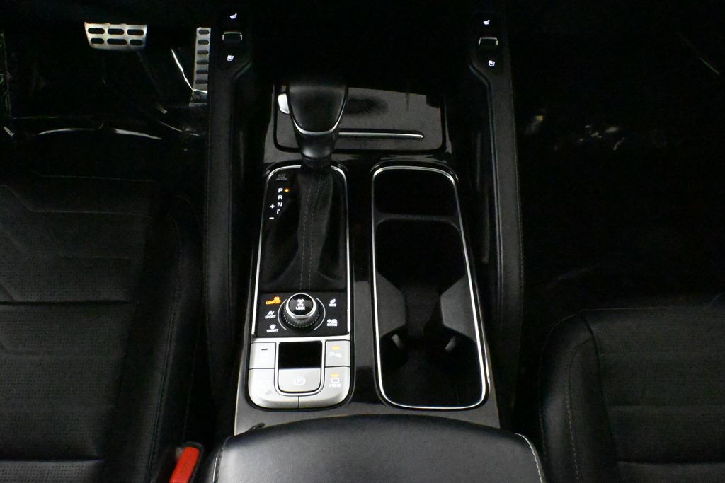 Thumbnail: 2022 Kia Telluride - 25