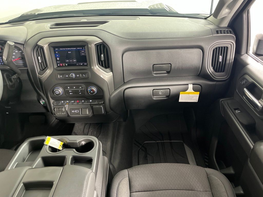 Thumbnail: 2026 Chevrolet Silverado 2500 - 14