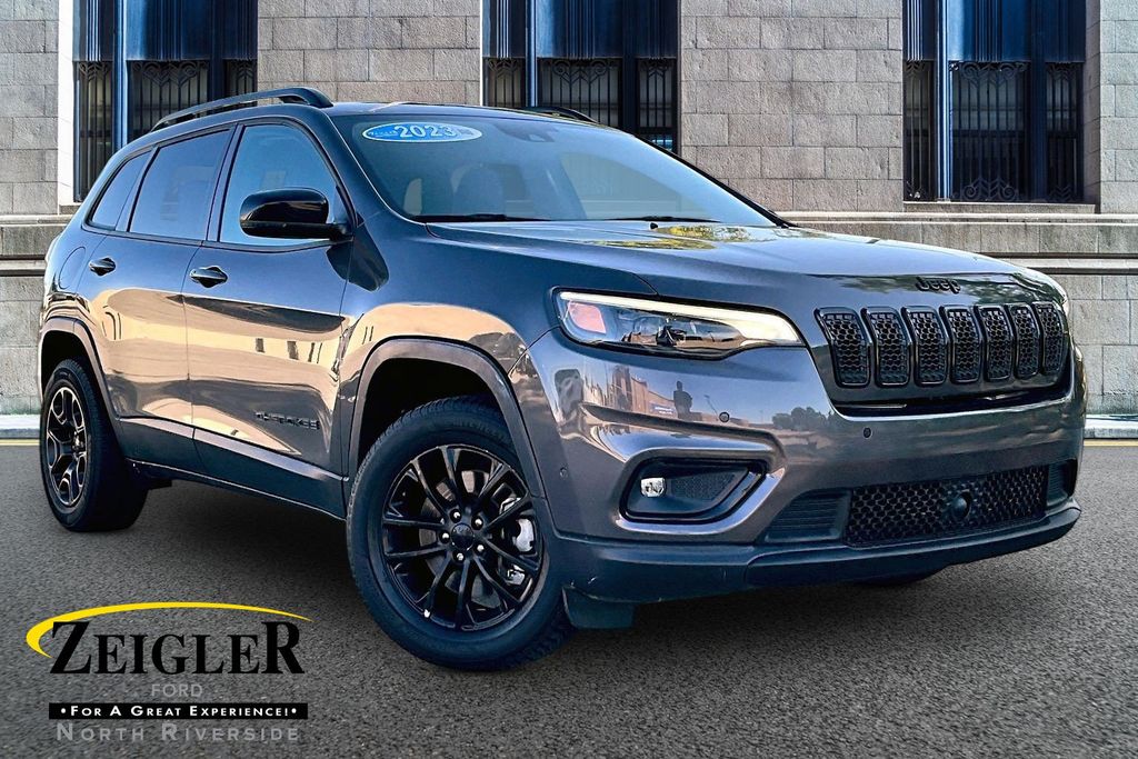 2023 Jeep Cherokee Altitude