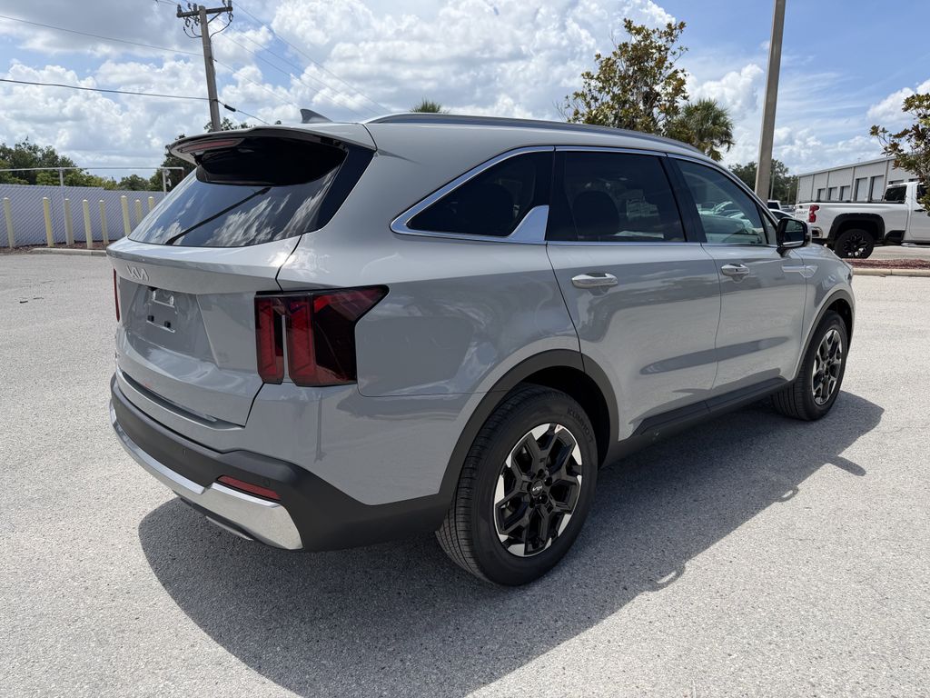 new 2026 Kia Sorento car, priced at $33,165