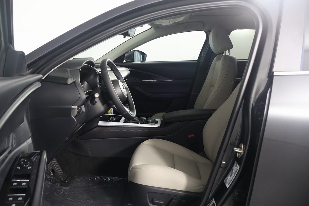 2025 Mazda CX-30 Preferred 5