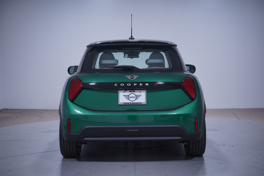 Thumbnail: 2025 MINI Cooper Hardtop - 5