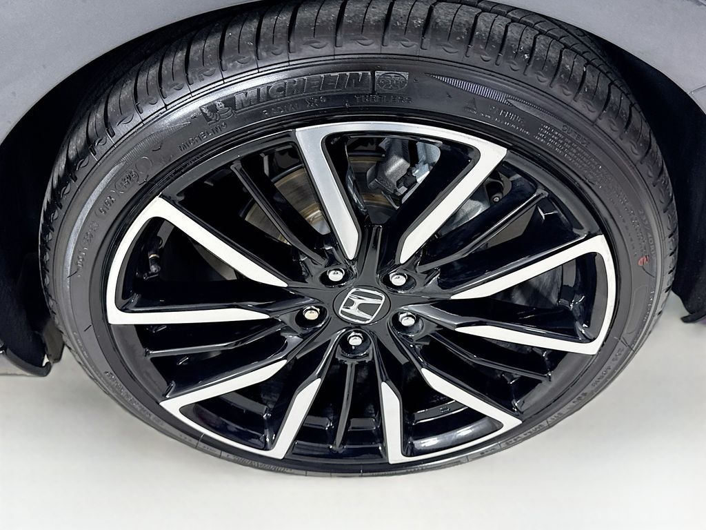 Used Car 2025 Honda Accord Hybrid  Touring For Sale Under $35,000 In Austin, Texas