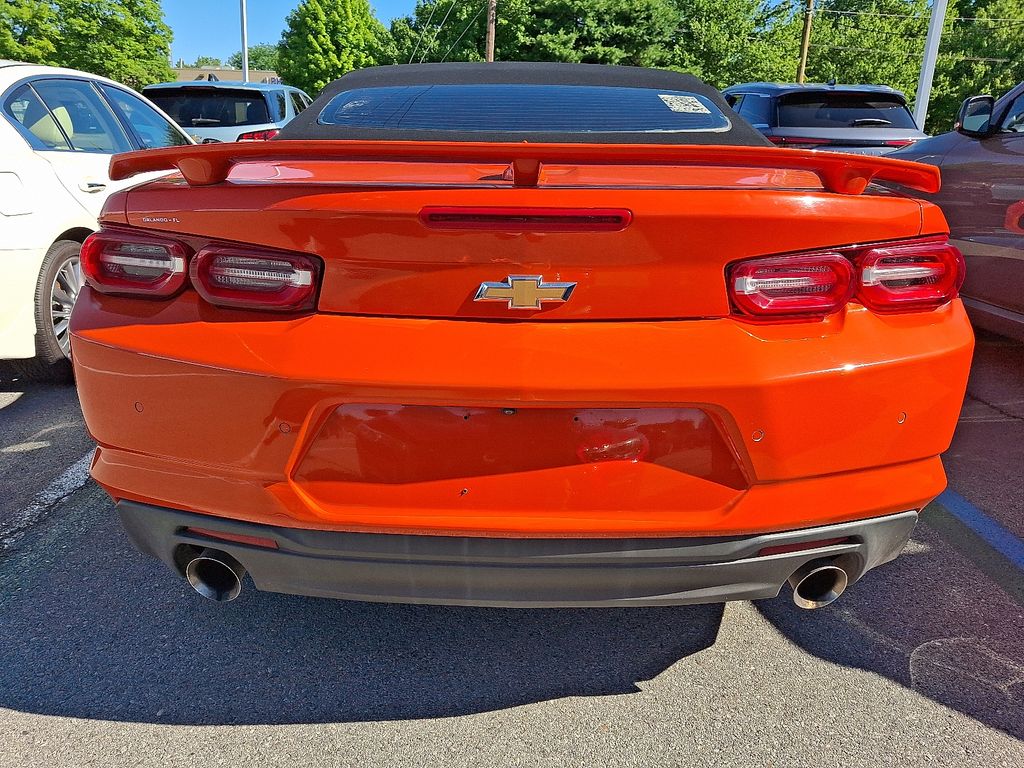 2019 Chevrolet Camaro — photo 5