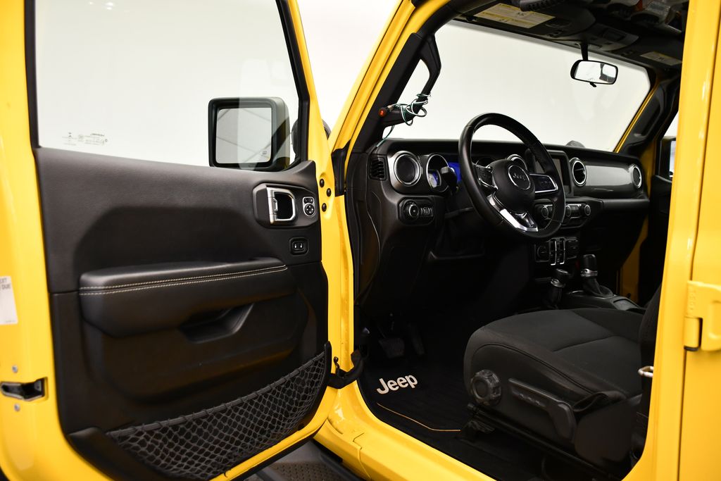 Thumbnail: 2020 Jeep Wrangler - 30