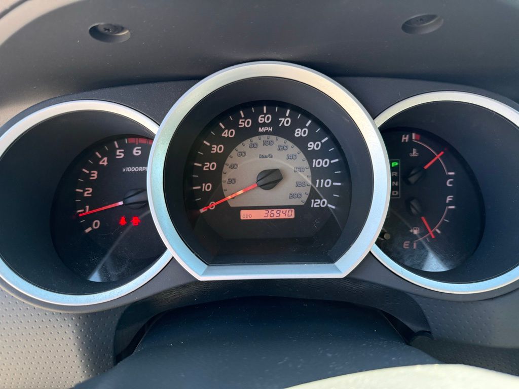 Thumbnail: 2009 Toyota Tacoma - 18