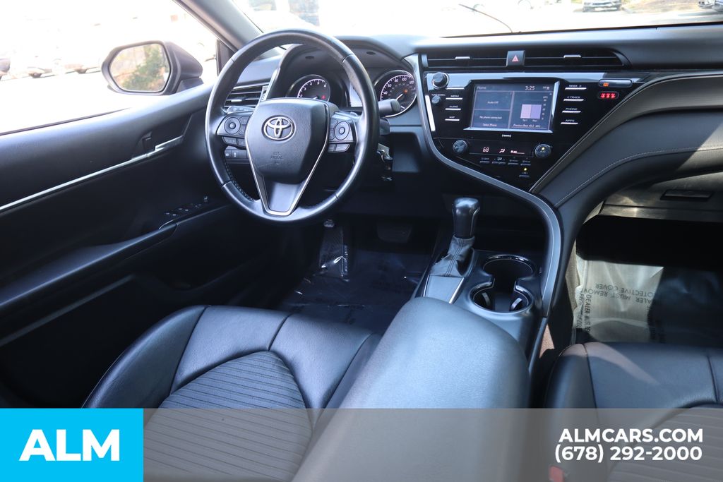 Used 2020 Blue Toyota SE image 23