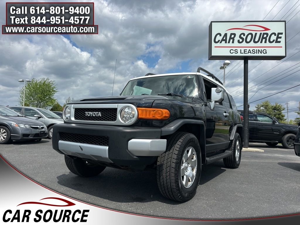 2007 Toyota FJ Cruiser 4WD SUV / Crossover Four-Wheel Drive