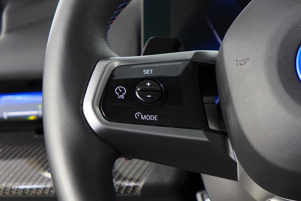 Thumbnail: 2024 BMW i5 - 30