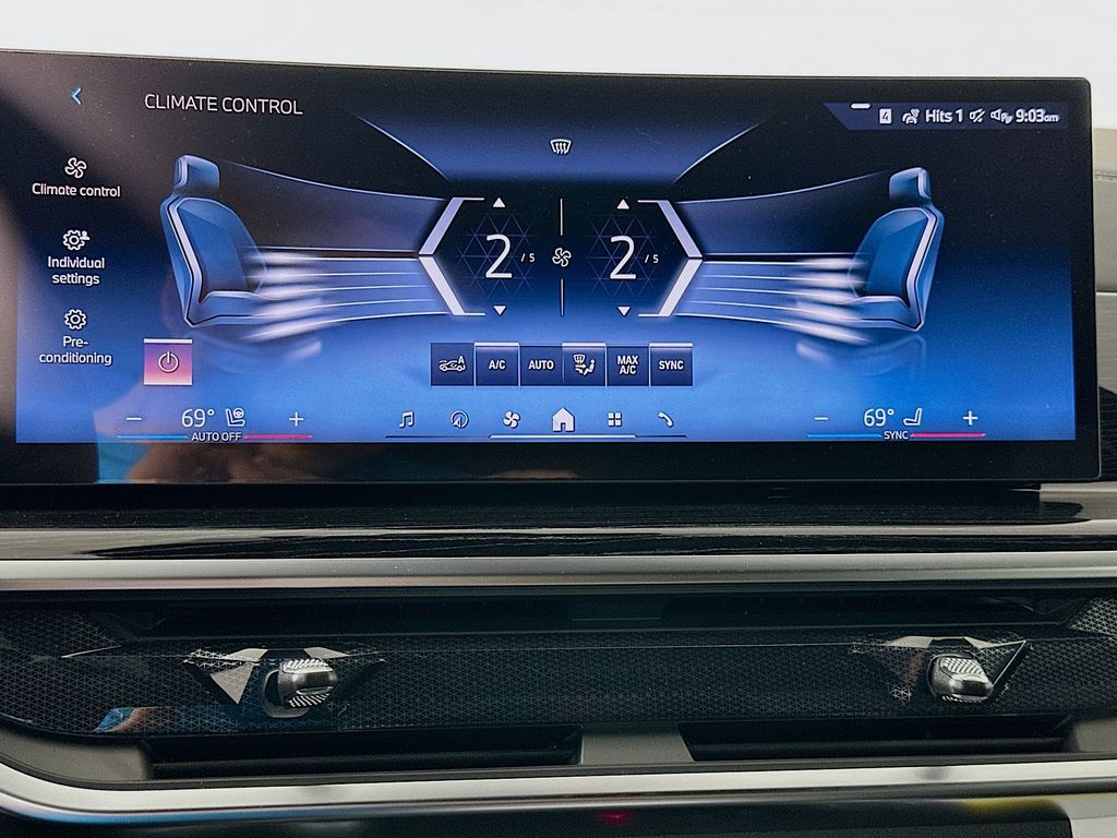 Thumbnail: 2026 BMW X5 - 14