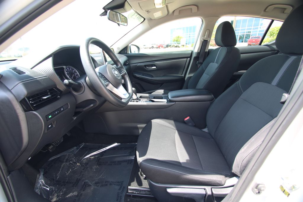 Used 2023 Nissan Sentra Sedan