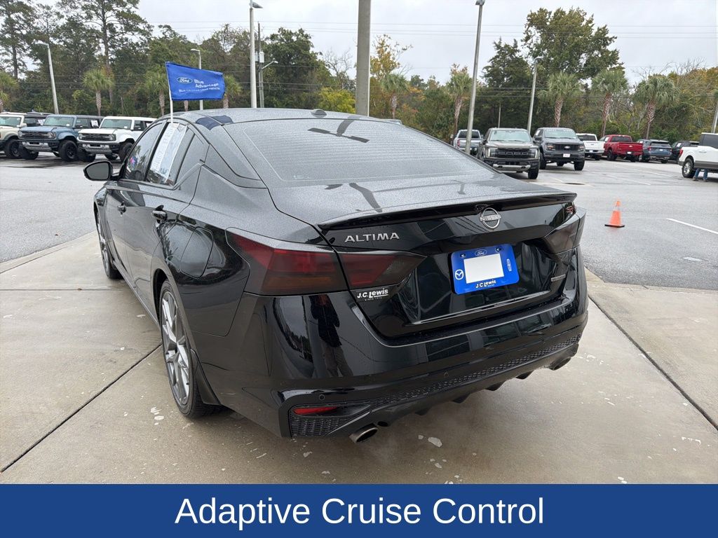 2024 Nissan Altima SR VC-Turbo FWD