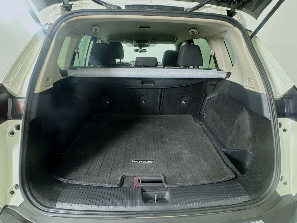 Used Car 2021 Nissan Rogue  Sv For Sale Under $20,000 In Austin, Texas