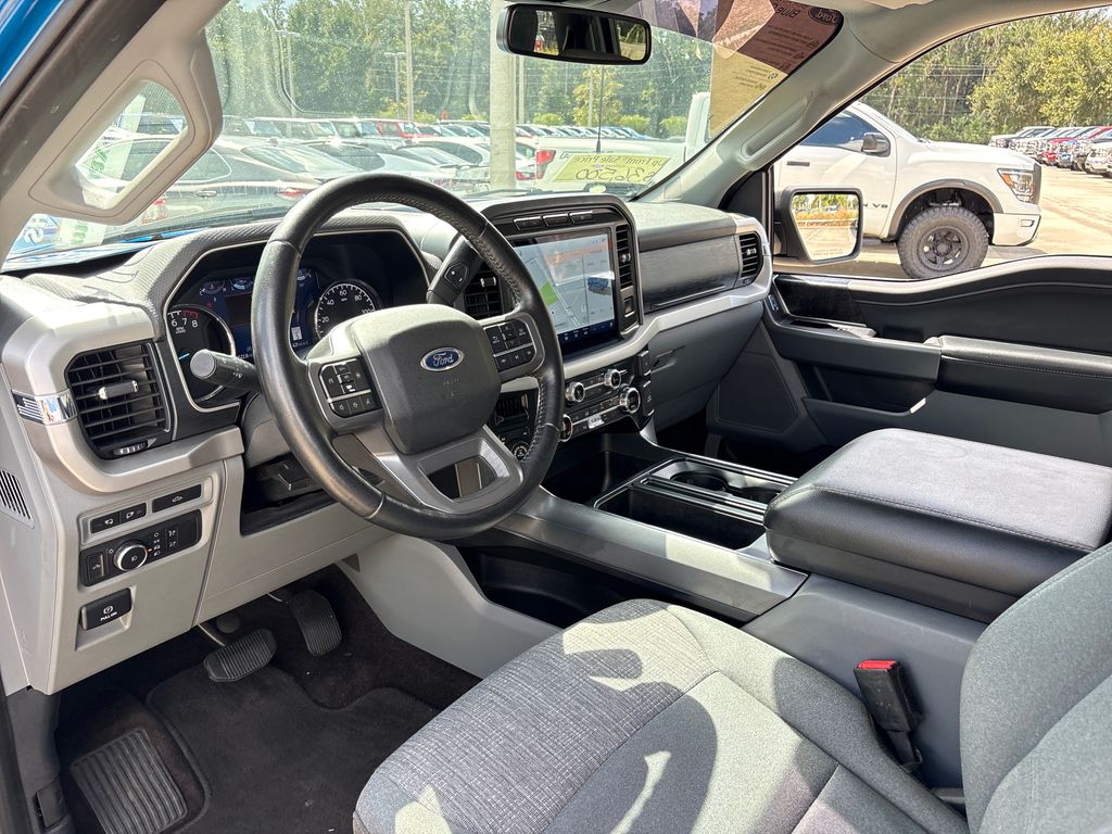 Certified Used 2021 Blue Ford XLT image 6