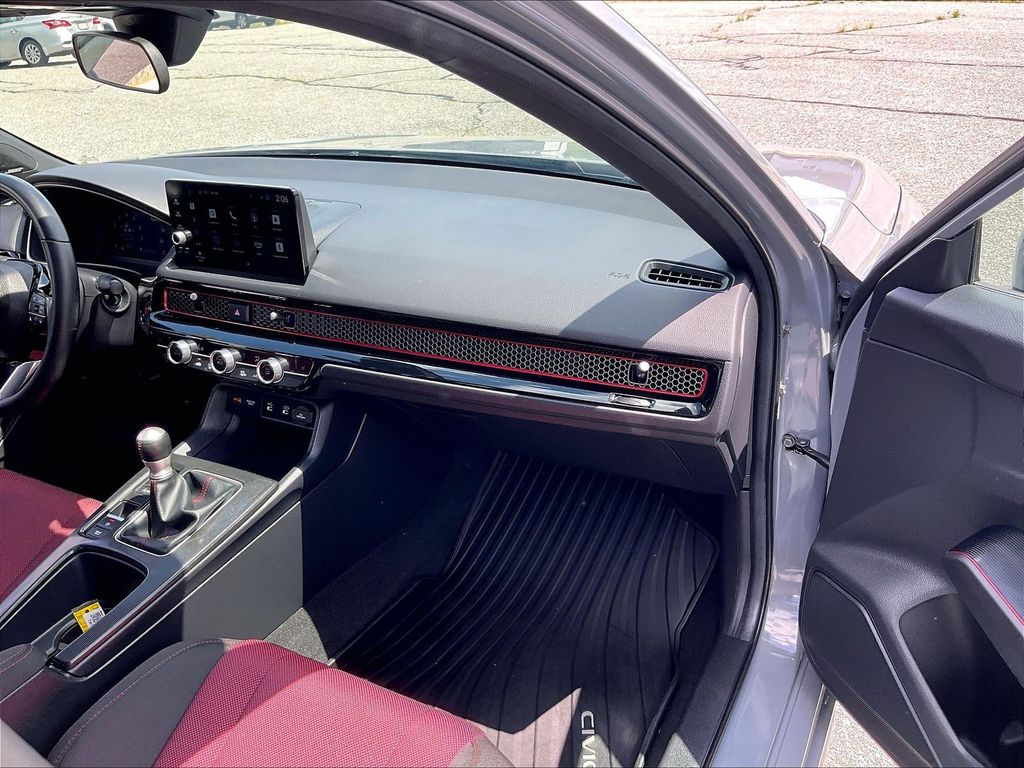 2025 Honda Civic Si — photo 13