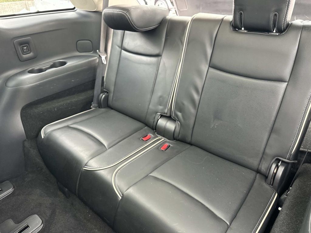 Thumbnail: 2016 INFINITI QX60 - 27