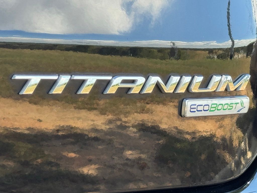 Used 2020 Ford Edge SUV
