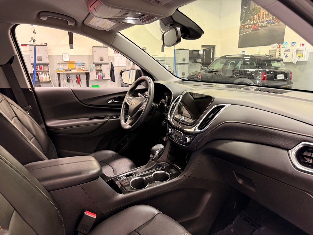 Thumbnail: 2022 Chevrolet Equinox - 29