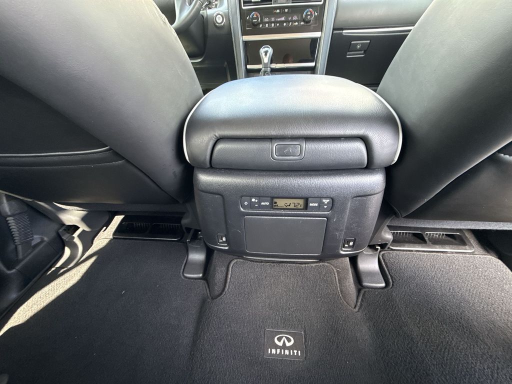 Thumbnail: 2022 INFINITI QX80 - 18