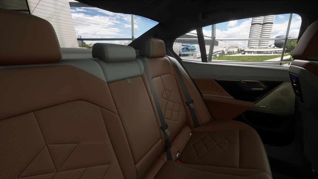 Thumbnail: 2026 BMW 5 Series - 12