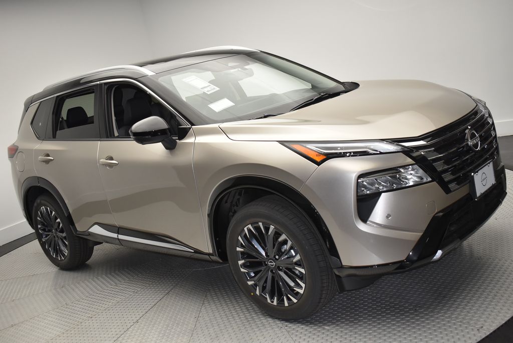 Thumbnail: 2026 Nissan Rogue - 3