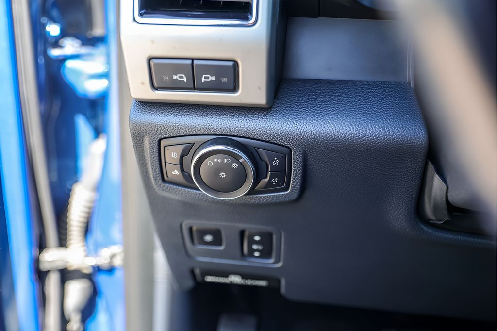 Used Car 2022 Ford F-350sd  Lariat For Sale Under $60,000 In Austin, Texas