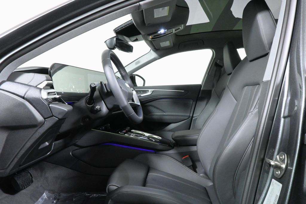 Thumbnail: 2026 Audi A6 - 3