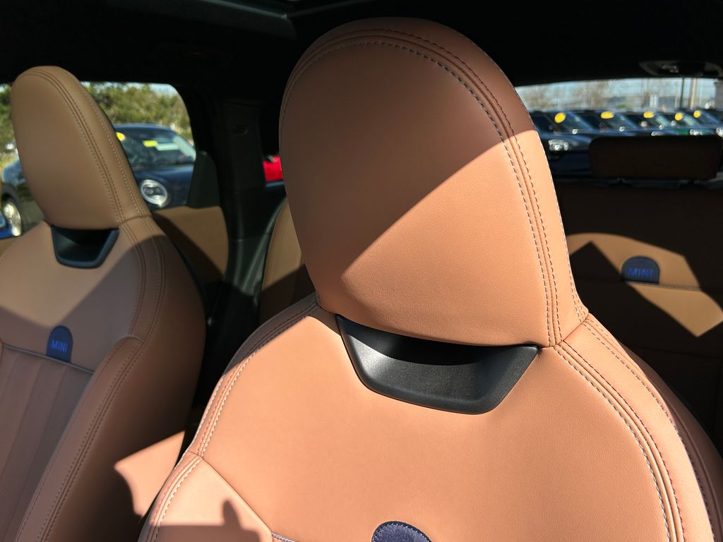 Thumbnail: 2026 MINI Cooper Countryman - 14