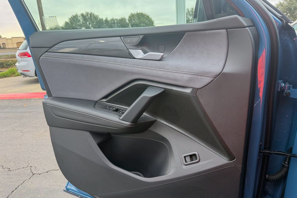 New 2026  Volkswagen 2.0T SE R-Line Black image 14