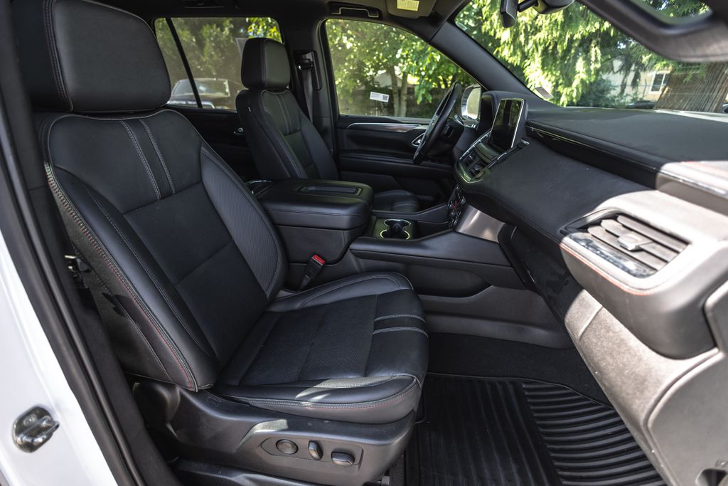 2022 Chevrolet Tahoe RST thumbnail 24