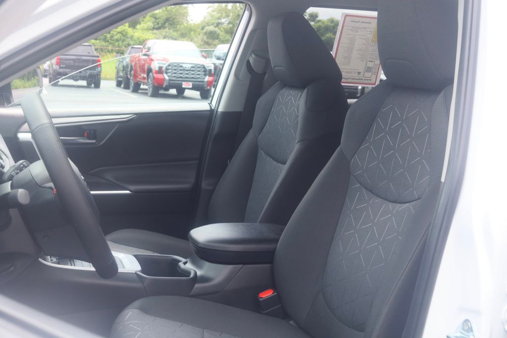 Used 2025 Toyota RAV4 SUV