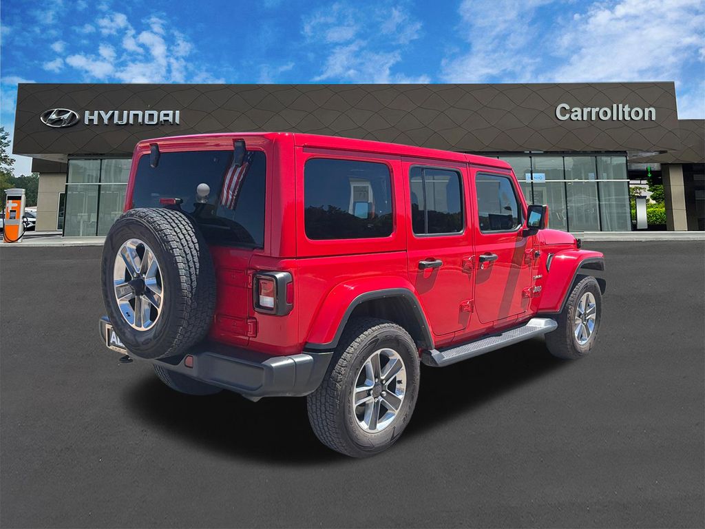 Used 2022 Red Jeep Unlimited Sahara image 5