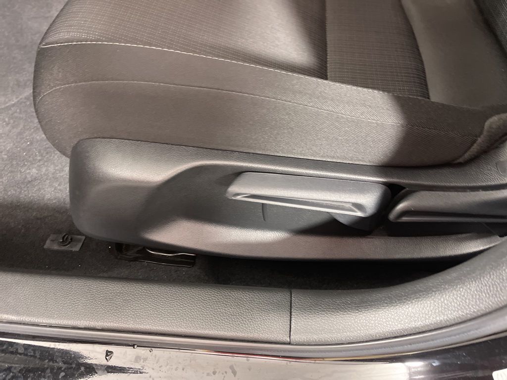 Thumbnail: 2023 Honda Civic - 21