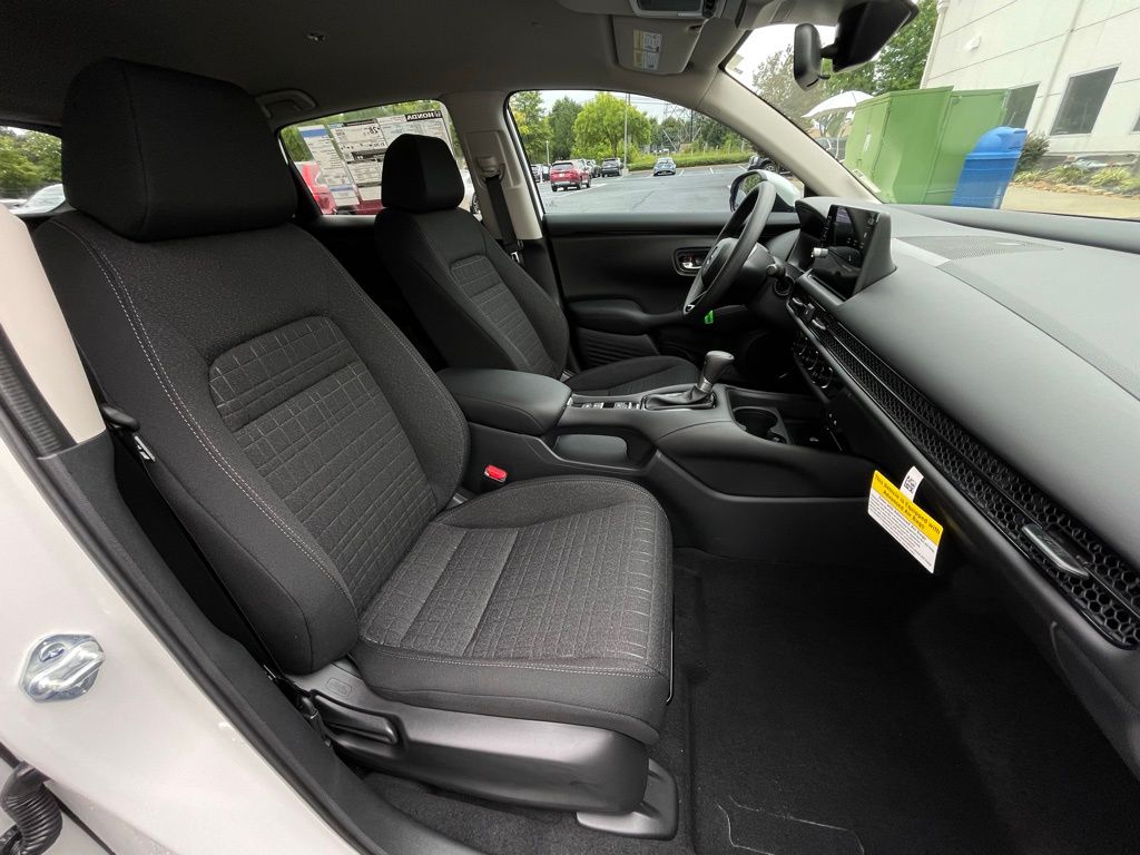 Thumbnail: 2026 Honda HR-V - 32