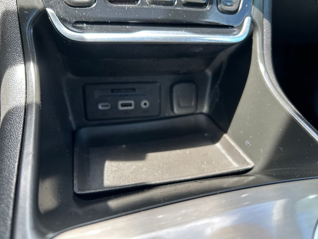Certified Used 2018 Red GMC Denali image 32