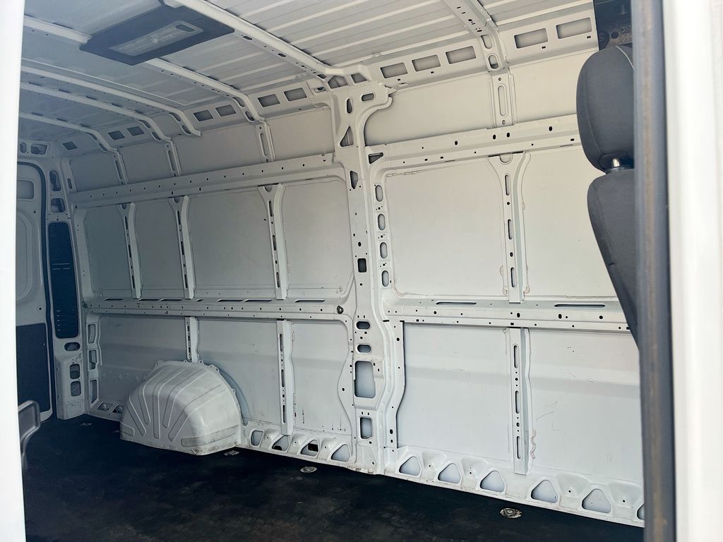 Used 2023 White Ram High Roof image 23