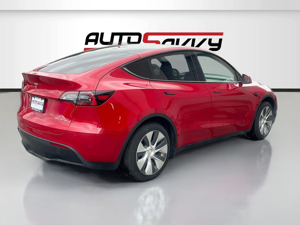 Used 2023 Red Tesla Long Range image 7