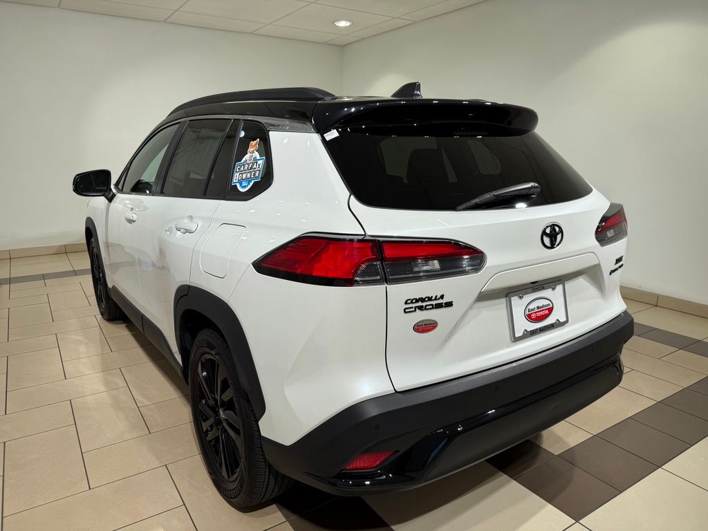 Thumbnail: 2026 Toyota Corolla Cross - 3