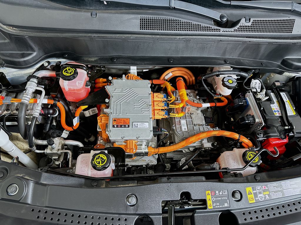 Thumbnail: 2022 Chevrolet Bolt EV - 28