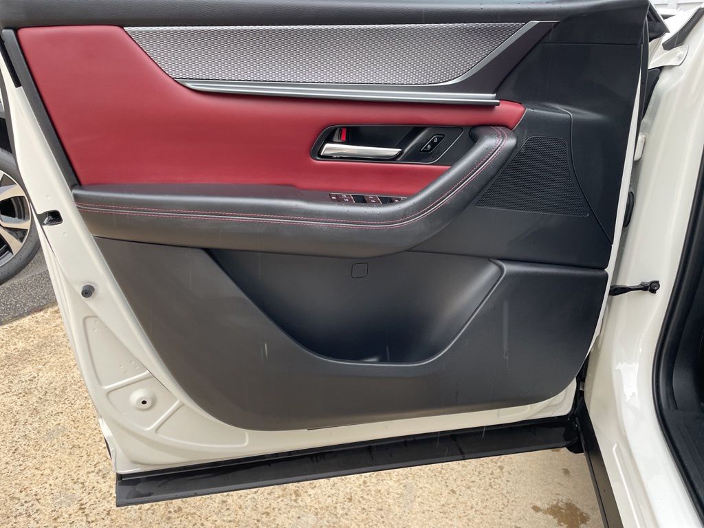 Used Car 2025 Mazda Cx-70 Phev  Premium Plus For Sale Under $40,000 In Georgetown, Texas