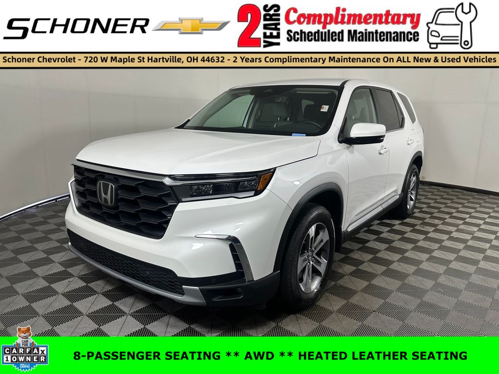 Platinum White Pearl 2023 Honda Pilot SUV / Crossover All-Wheel Drive Automatic