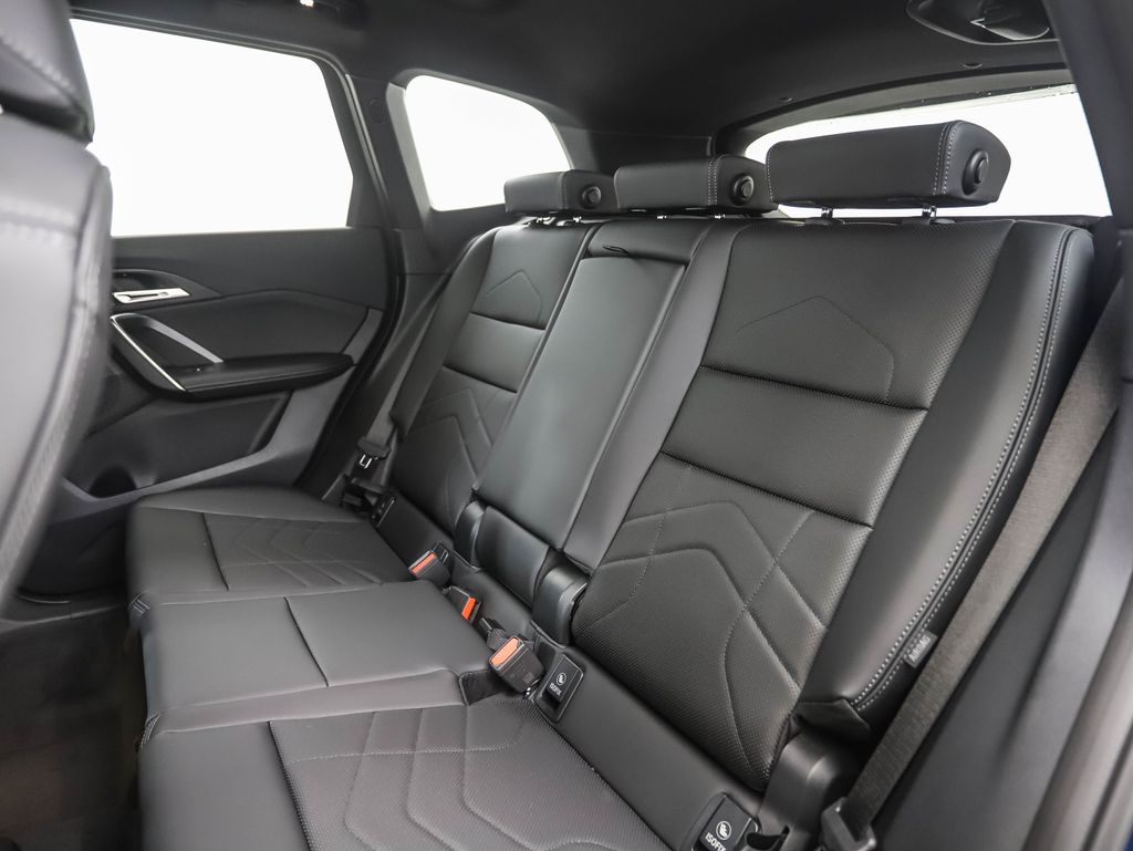 Thumbnail: 2026 BMW X1 - 21