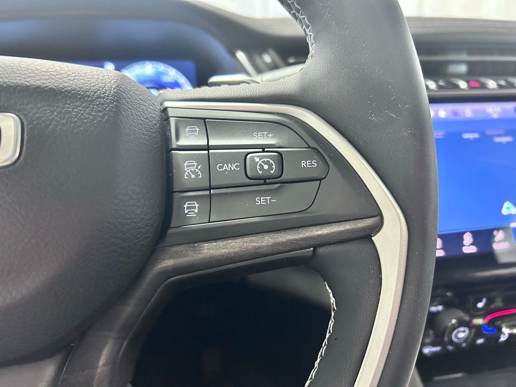 used 2023 Jeep Grand Cherokee car, priced at $32,288