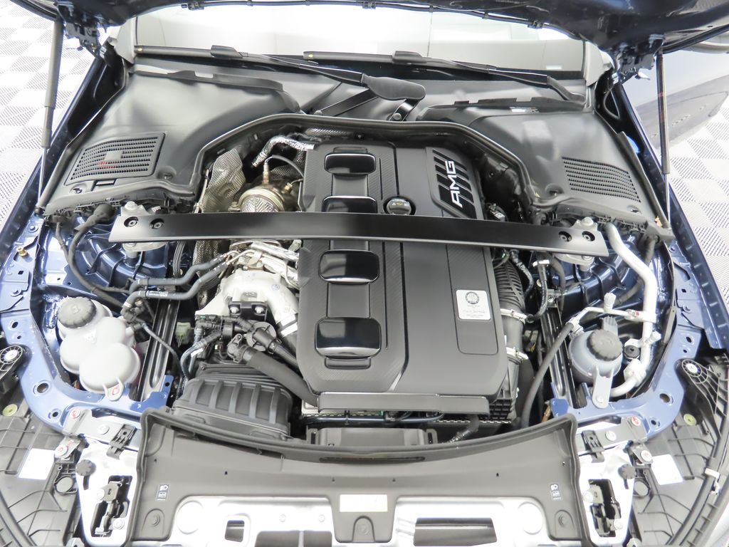 2025 Mercedes-Benz C-Class AMG C 43 31