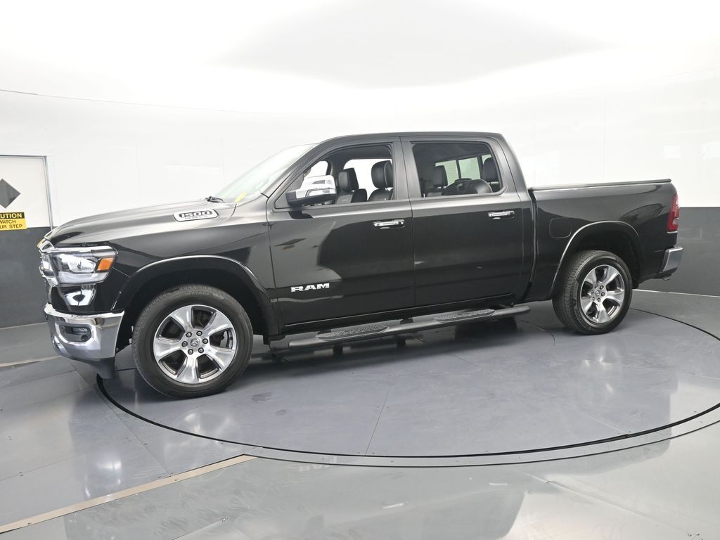 Used 2020 Diamond Black Crystal Pearlcoat Ram Laramie image 2