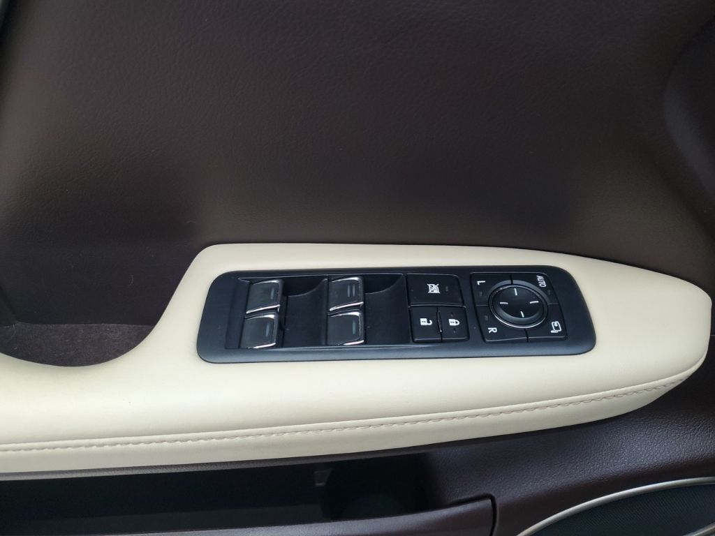 Used Car 2019 Lexus Rx  350l For Sale Under $30,000 In Austin, Texas