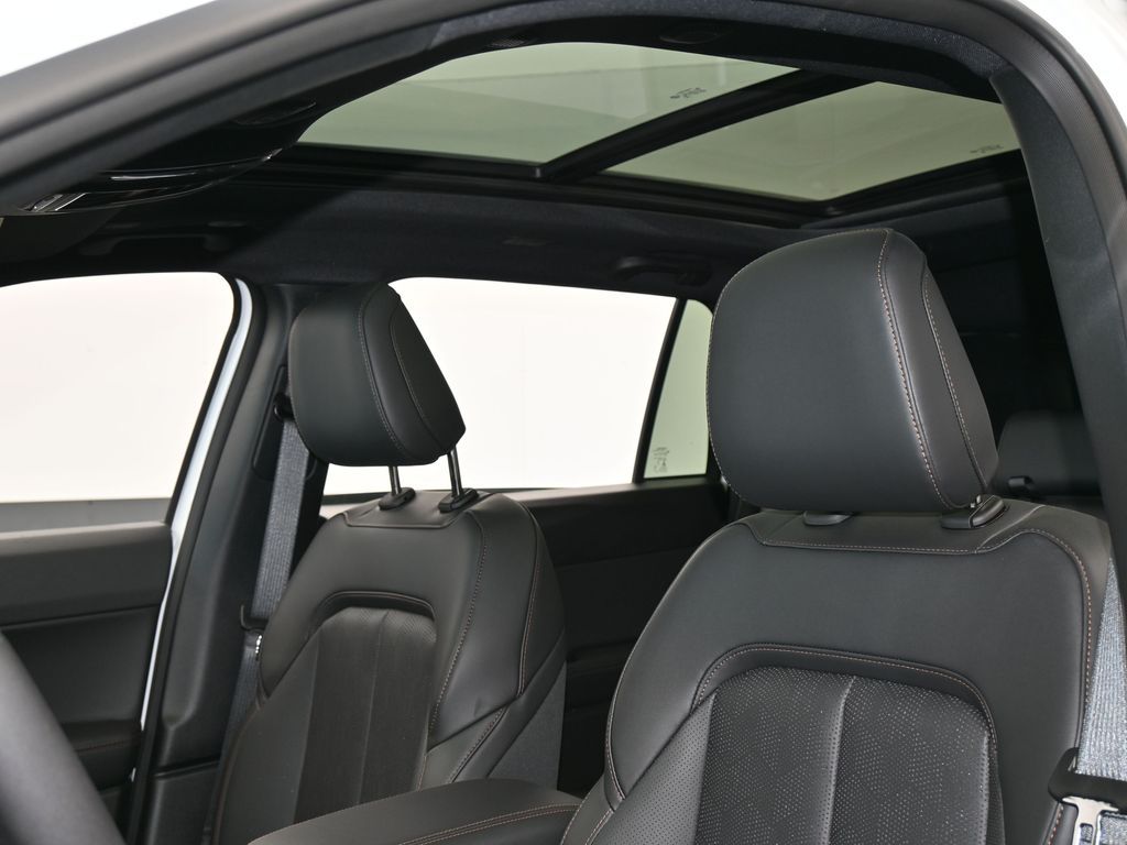 New 2026 Bright White Clearcoat Jeep Overland image 11